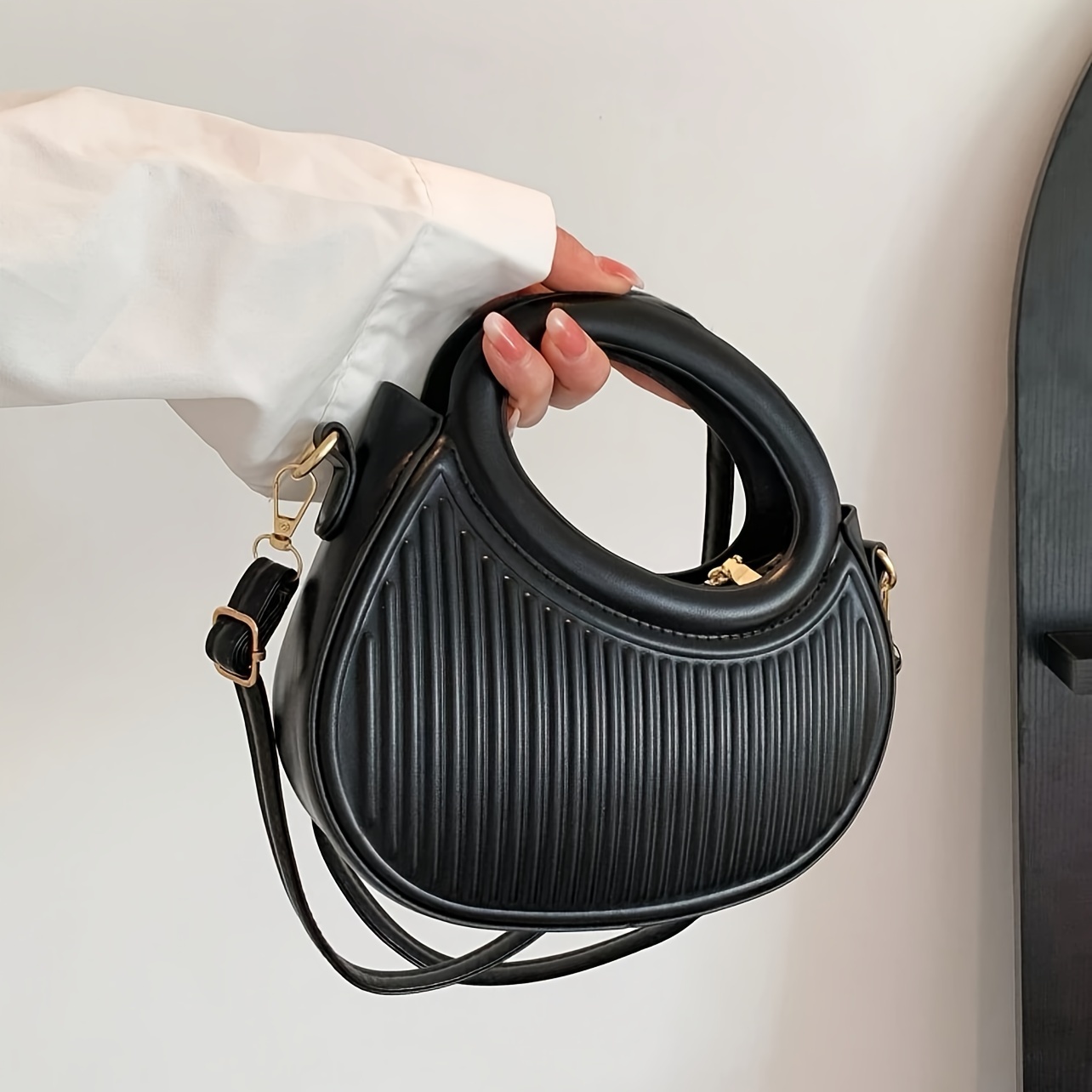 Luxury Bags Without Logo - Chic Stripe Design Crossbody Bags for