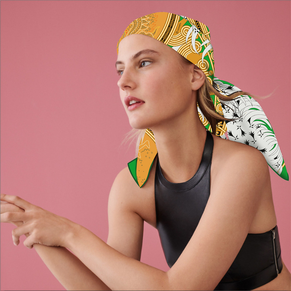 Triangle Silk Scarf Shawls Lux - Luxury Bags Hong Kong recension och pris