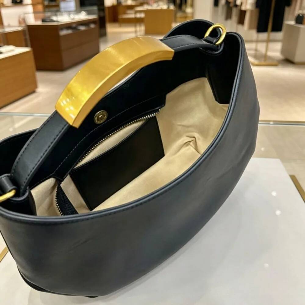 Demi-cercle Women Golden Lette - Luxury Bags Sell recension och pris