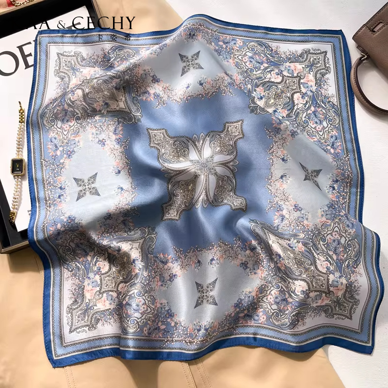 Baroque Floral 100% Mulberry S - Luxury Bags Supplier recension och pris