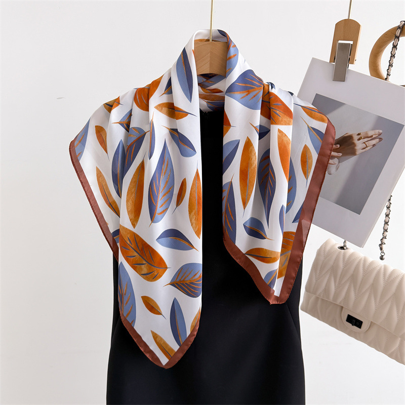 Luxury Brand Print 70cm Square - Luxury Bags Brands For Women recension och pris