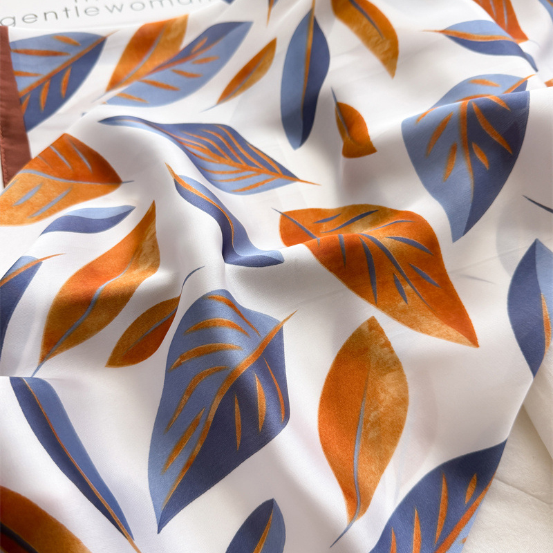 Luxury Brand Print 70cm Square - Luxury Bags Brands For Women recension och pris